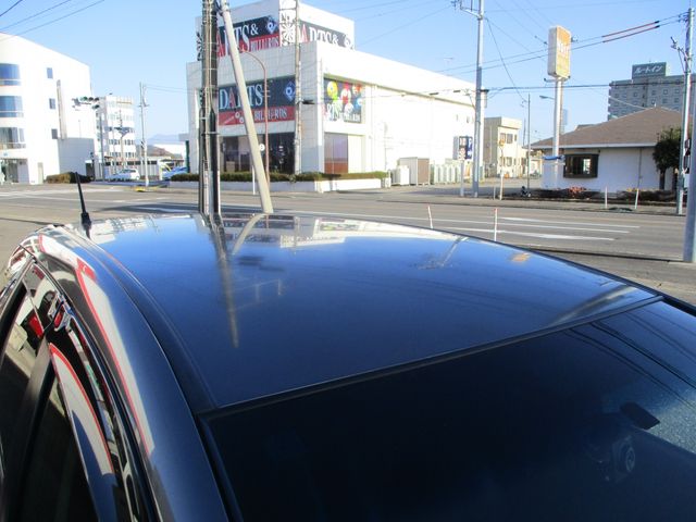 HONDA FIT SHUTTLE HYBRID 2012