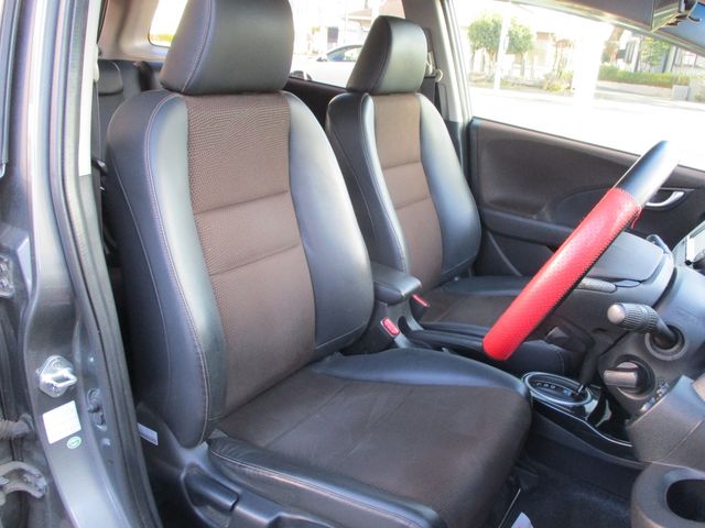 HONDA FIT SHUTTLE HYBRID 2012