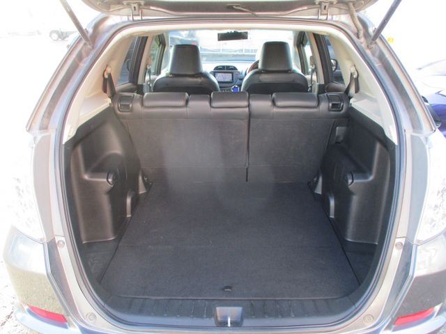 HONDA FIT SHUTTLE HYBRID 2012