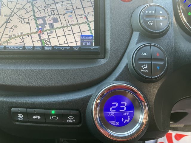 HONDA FIT SHUTTLE HYBRID 2012