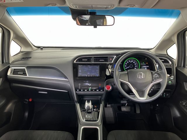 HONDA SHUTTLE HYBRID 2022