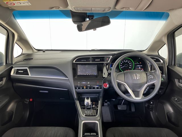 HONDA SHUTTLE HYBRID 2022