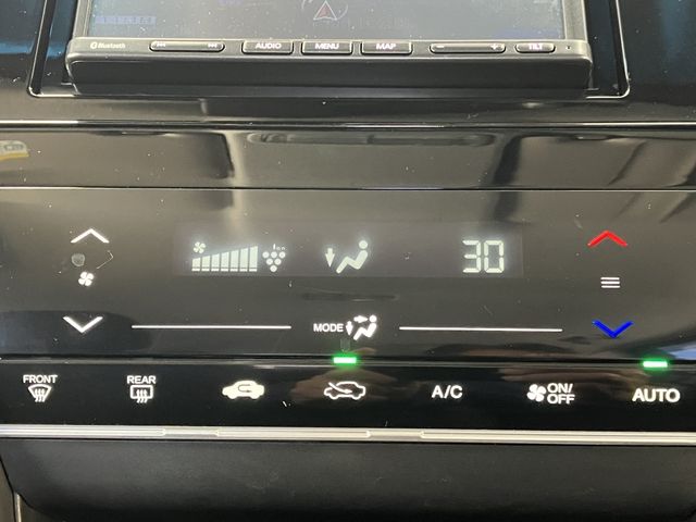 HONDA SHUTTLE HYBRID 2022