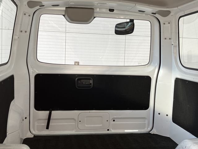 NISSAN NV350 CARAVAN 1.2t 2020