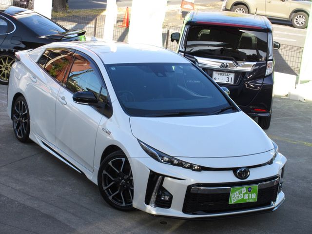 TOYOTA PRIUS PHV 2018