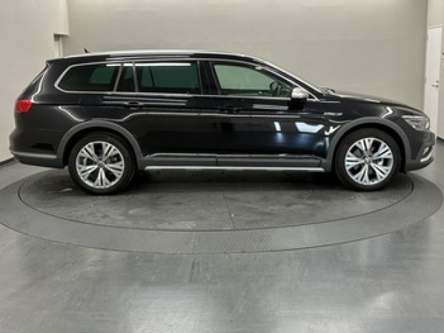 VOLKSWAGEN VOLKSWAGEN PASSAT Alltrack 2023