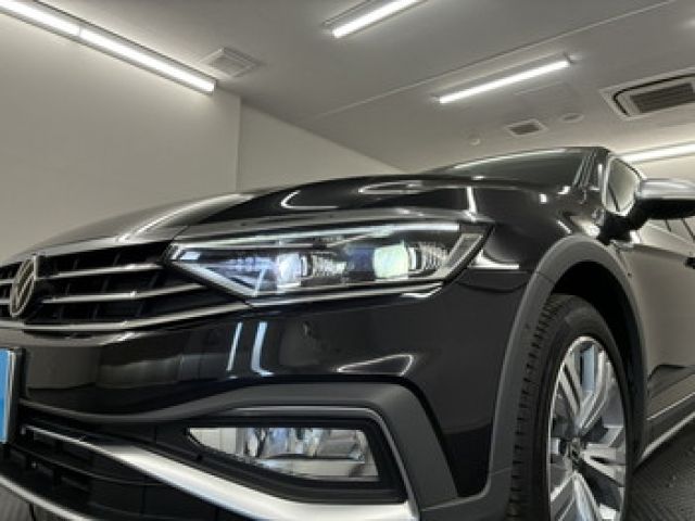 VOLKSWAGEN VOLKSWAGEN PASSAT Alltrack 2023