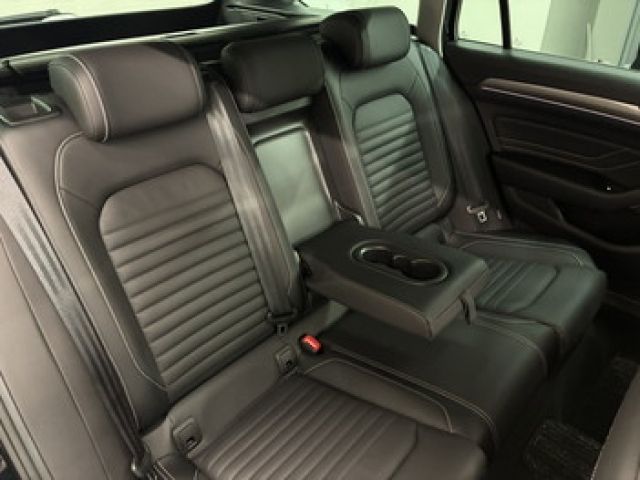 VOLKSWAGEN VOLKSWAGEN PASSAT Alltrack 2023