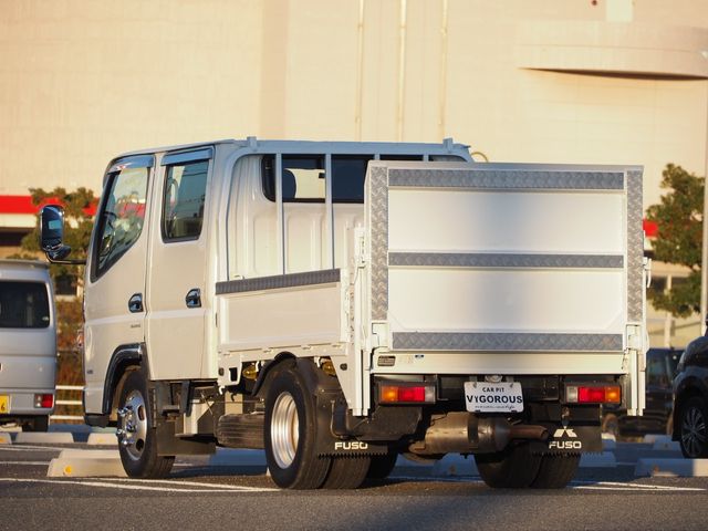 MITSUBISHI CANTER 2014