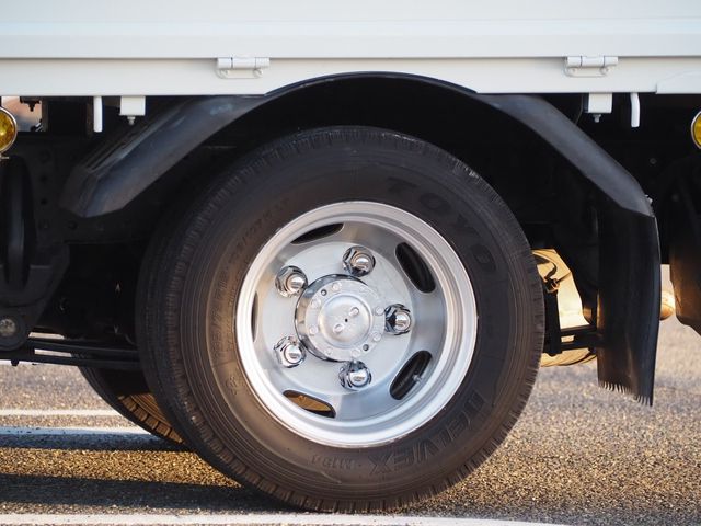 MITSUBISHI CANTER 2014