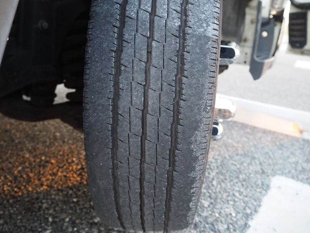 MITSUBISHI CANTER 2014