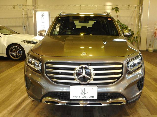MERCEDES BENZ MERCEDES BENZ GLB 2024