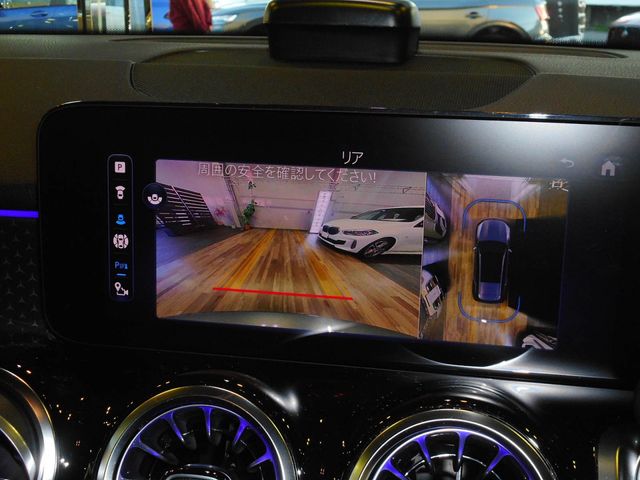 MERCEDES BENZ MERCEDES BENZ GLB 2024