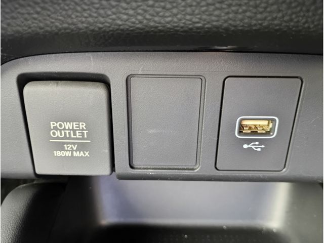 HONDA FIT e:HEV 2022