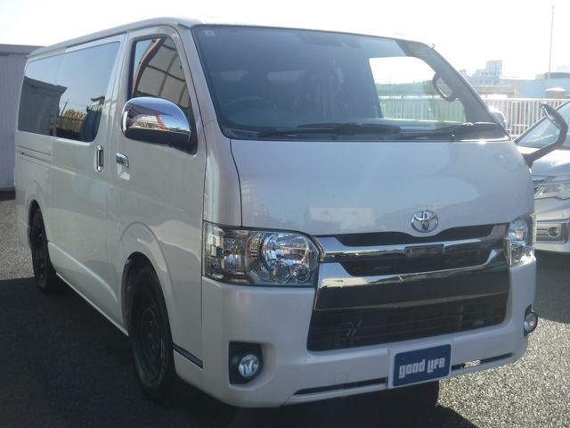 TOYOTA HIACE van 2WD 2019