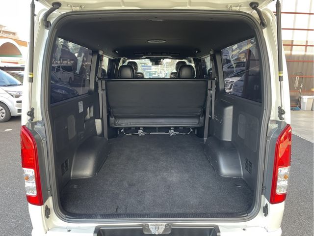 TOYOTA HIACE van 2WD 2019