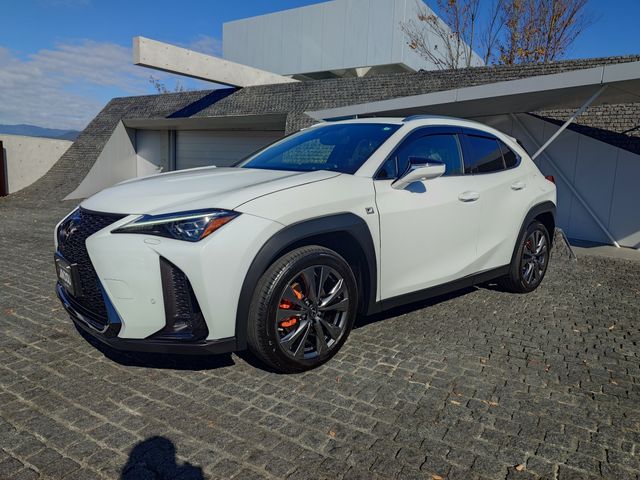TOYOTA LEXUS UX250h 2023