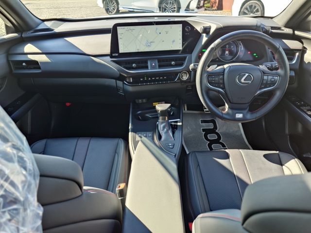 TOYOTA LEXUS UX250h 2023