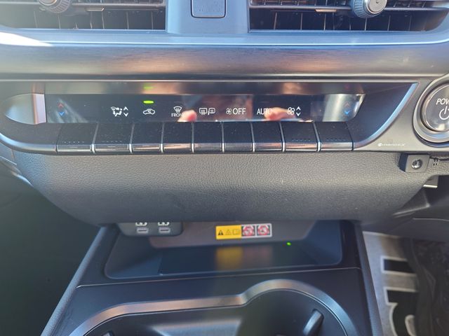 TOYOTA LEXUS UX250h 2023