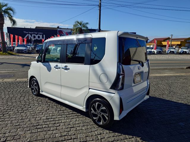 DAIHATSU TANTO CUSTOM 2022