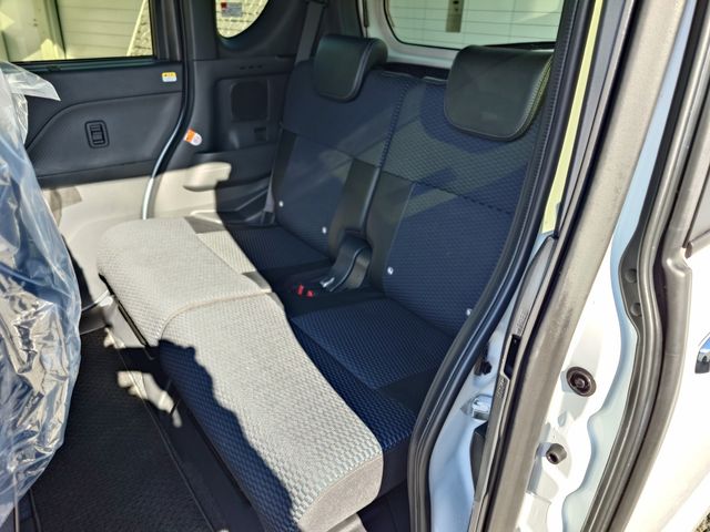 DAIHATSU TANTO CUSTOM 2022