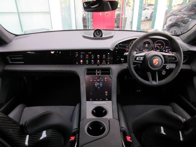 PORSCHE PORSCHE Taycan 2025