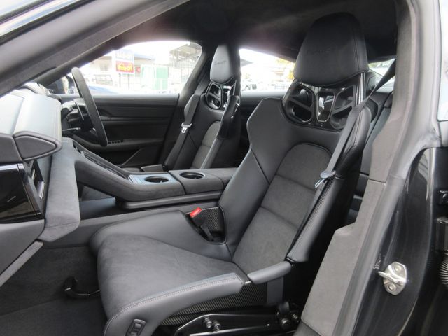 PORSCHE PORSCHE Taycan 2025