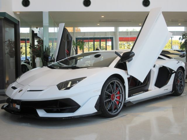 LAMBORGHINI LAMBORGHINI Aventador 2019