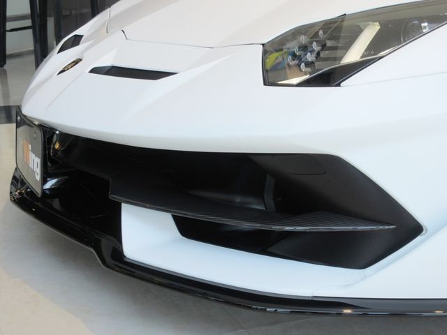 LAMBORGHINI LAMBORGHINI Aventador 2019