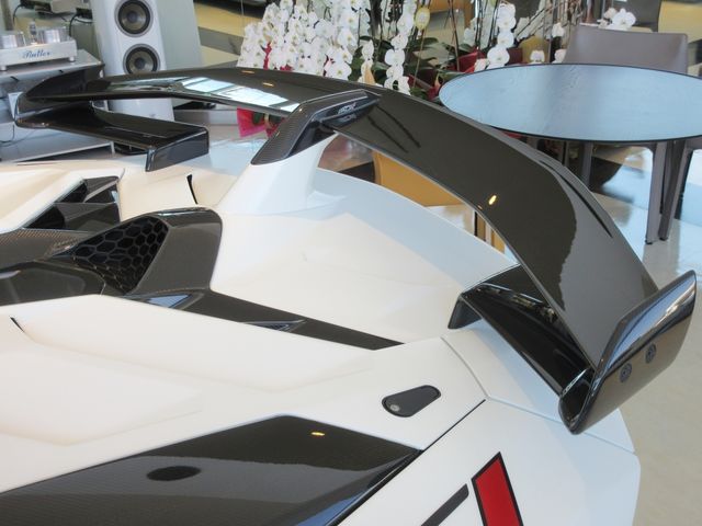 LAMBORGHINI LAMBORGHINI Aventador 2019