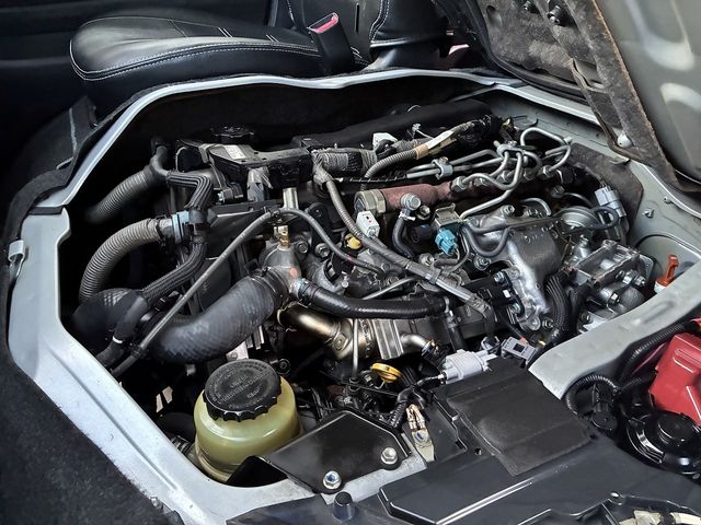 TOYOTA HIACE van 4WD 2016