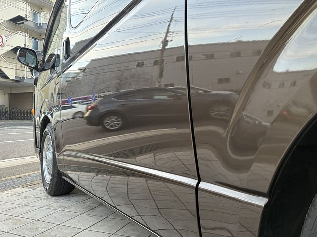 TOYOTA HIACE van 4WD 2016