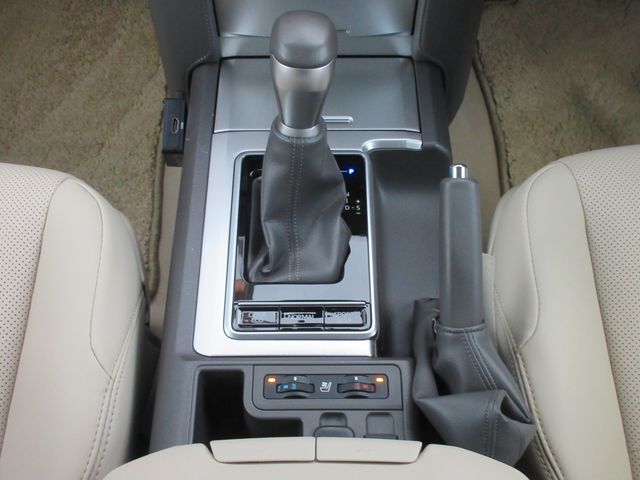 TOYOTA LANDCRUISER PRADO 2023