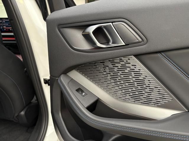 BMW BMW 1series 2025