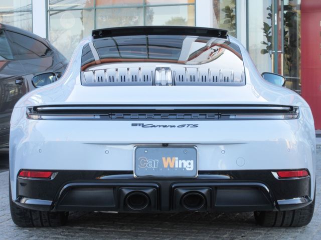 PORSCHE PORSCHE 911 2025