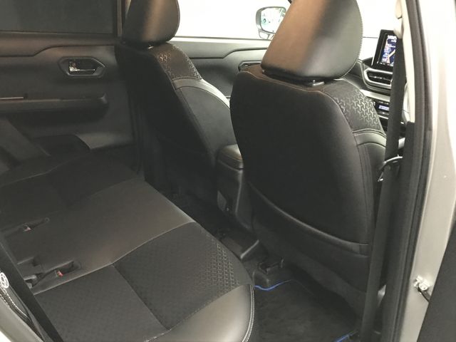 DAIHATSU ROCKY e-SMART HYBRID 2022