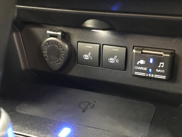 DAIHATSU ROCKY e-SMART HYBRID 2022