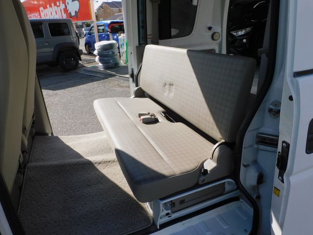 SUZUKI EVERY van 4WD 2011