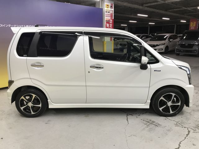 SUZUKI WAGON R STINGRAY 2018