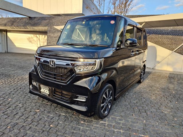 HONDA N BOX CUSTOM 2017