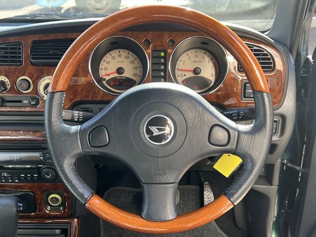 DAIHATSU MIRA GINO 2002