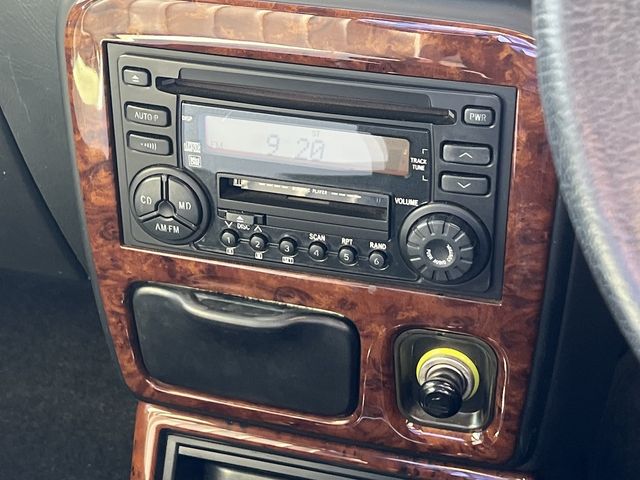 DAIHATSU MIRA GINO 2002