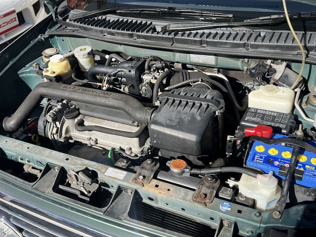 DAIHATSU MIRA GINO 2002