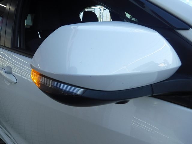 TOYOTA YARIS HYBRID 2021