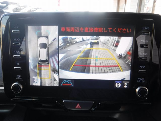 TOYOTA YARIS HYBRID 2021