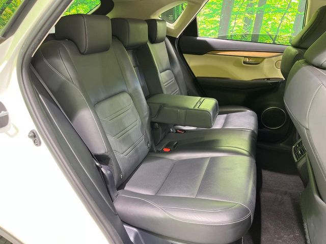 TOYOTA LEXUS NX300h AWD 2015