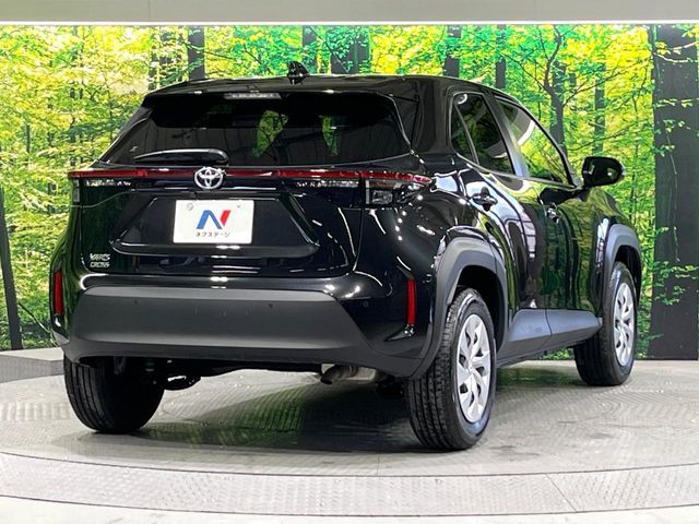 TOYOTA YARIS CROSS 2025