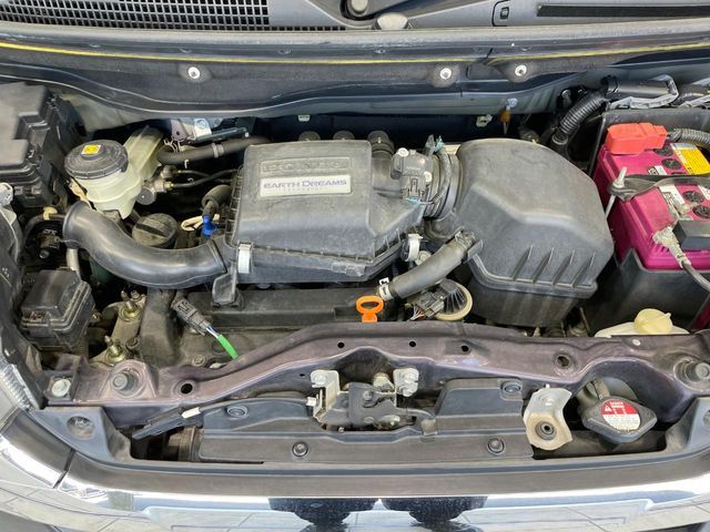 HONDA N BOX CUSTOM 2016