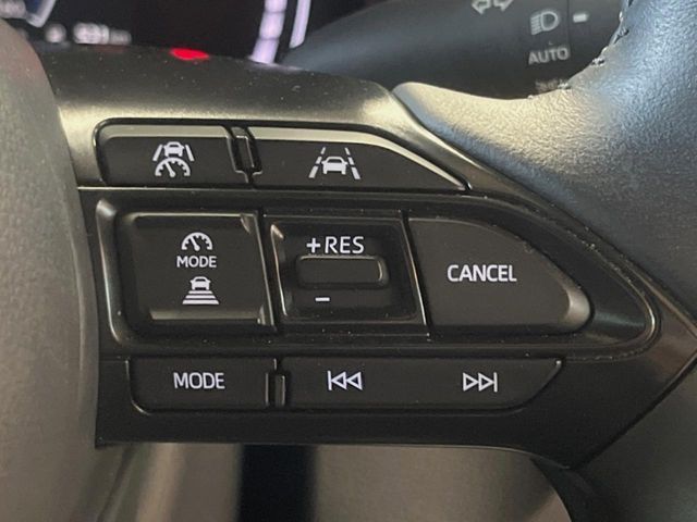 TOYOTA YARIS CROSS 2025