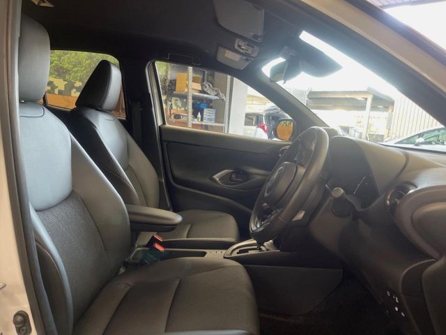 TOYOTA YARIS CROSS 2025